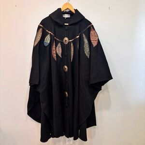 Coloratura Embroidered 100% Wool Southwest Feathers Cape Poncho Women’s Medium
